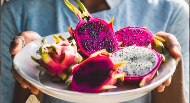 A plate full of dragon fruits